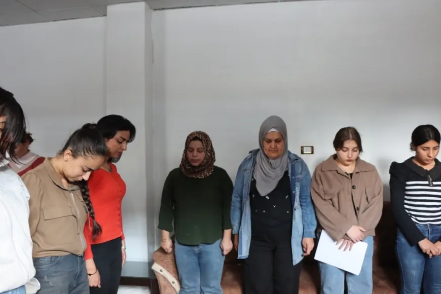Las mujeres conmemoran a la mártir Bêrîtan