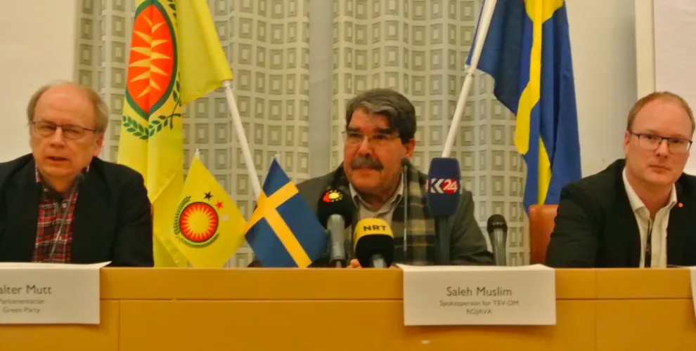 Salih Muslim li parlamenta Swêdê êrîşên dagirkeriya Tirk a li ser Efrînê vegot