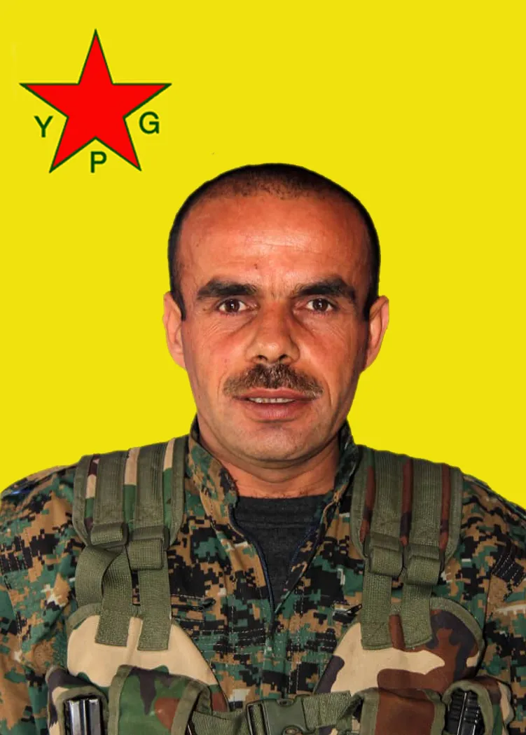 YPG`ê yek ji fermandarên Berxwedana Serdemê û 5 şervanên YPG`ê bi bîr anî