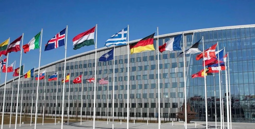 DYA, Yekîtiya Ewropa, gelek welatan û NATO`yê150 dîplomatên Rûs dersînor kirin