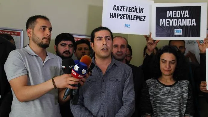 Rojnameya Welat: Ji ber zext û nebûna çapxaneyê dê Welat neyê çapkirin