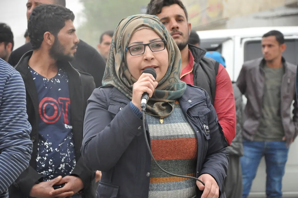 Gelê Serêkaniyê ji bo Efrînê daket qadan