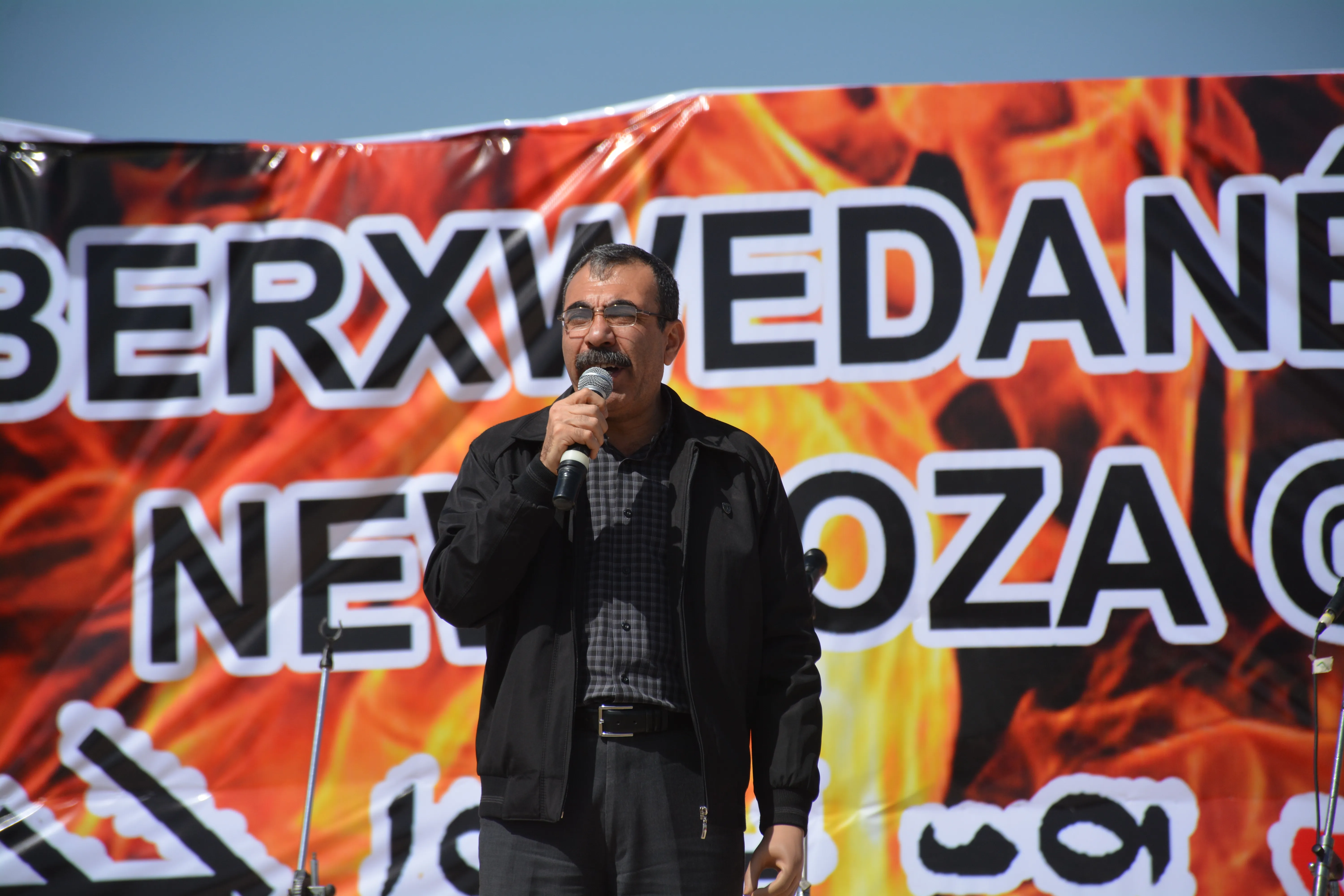 Aldar Xelîl: Em ê dersa berxwedanê bidin dagirkeran