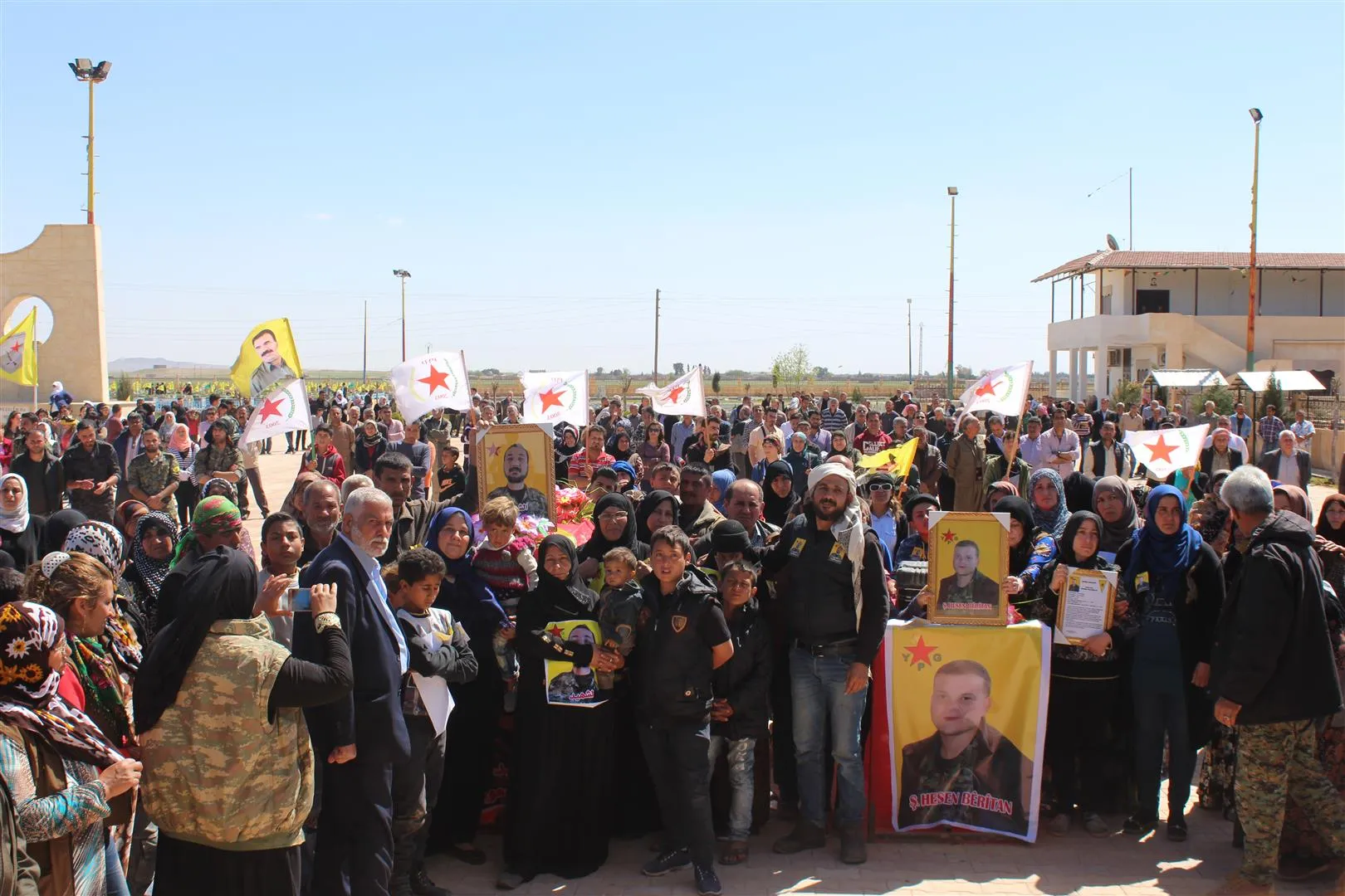 Hesekê şehîdek oxir kir û şehîdê berxwedana Serdemê bi bîr anî