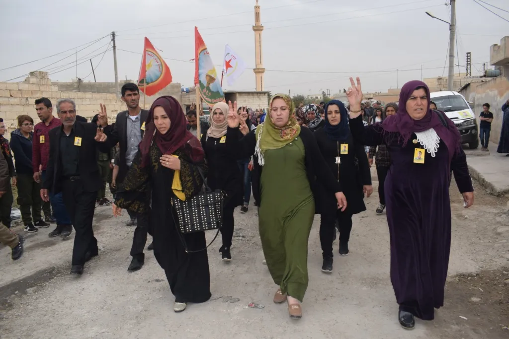 Gelê Gerê Spî sersaxî ji malbata şehîd Ferhad Zagros re xwest