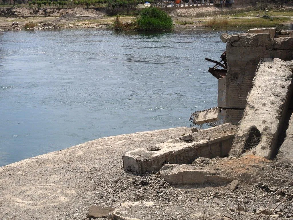 Komîteya Jinûve Avakirinê ya Reqayê piran temîr dike