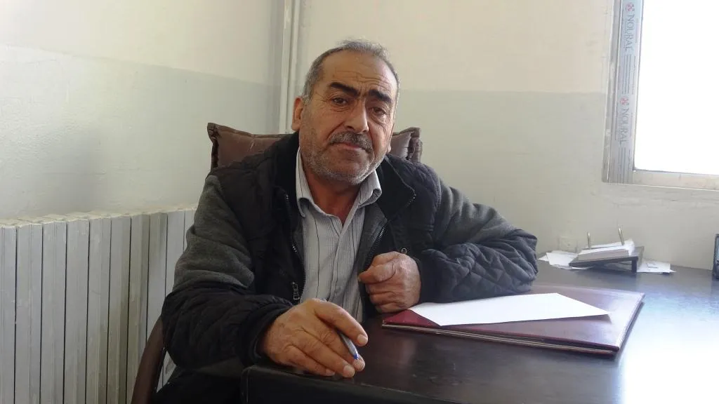 Welatî û koçber ji ber gola kenalizyonê gazinc dikin