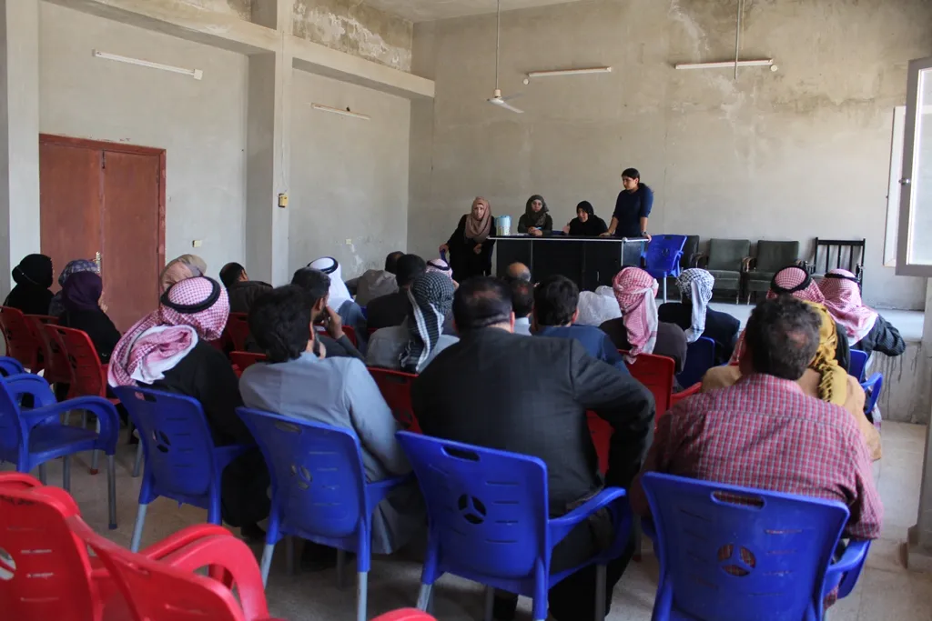 Meclîsa Jinan a Tebqayê derfetê ji jinan re pêk tîne