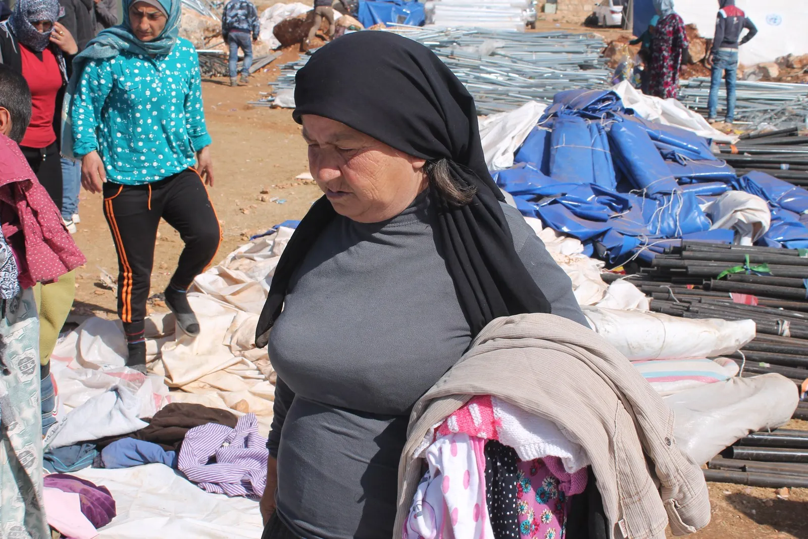 Alîkarî ji şêniyên Efrînê hatin belavkirin