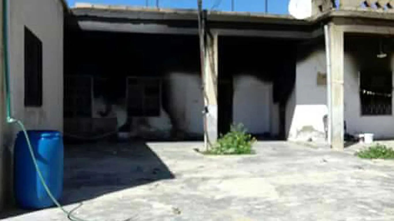 Gelo bi fermana kê malên Efrînê tên mayînkirin û şewtandin?