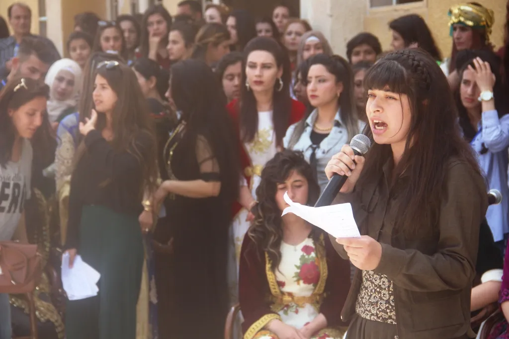 Xelatên pêşengeha wêneyan hatin belavkirin