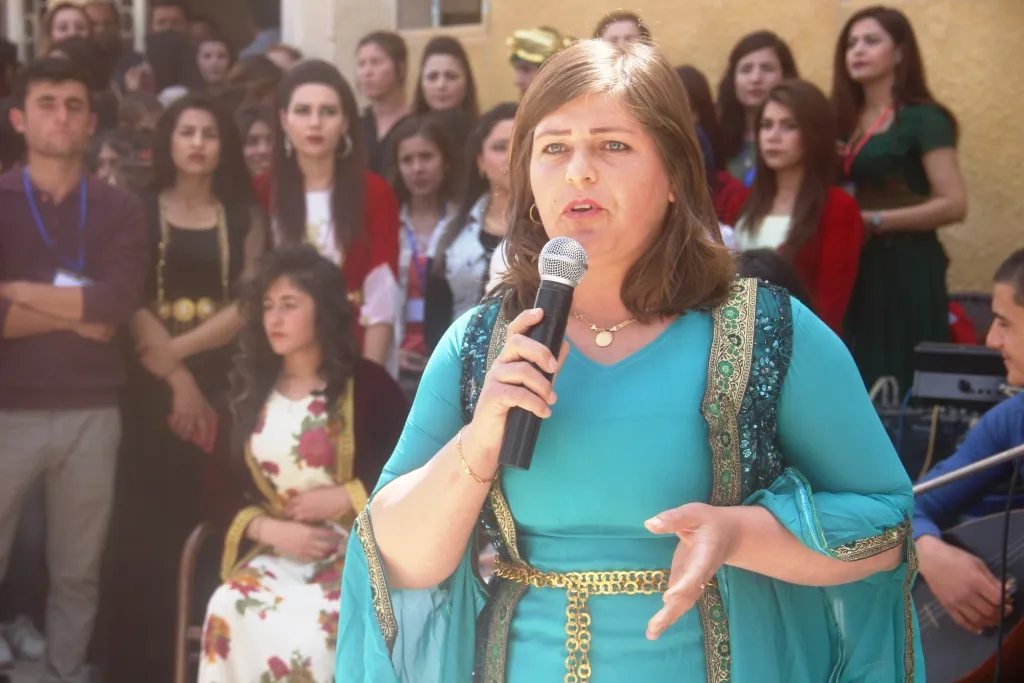 Xelatên pêşengeha wêneyan hatin belavkirin