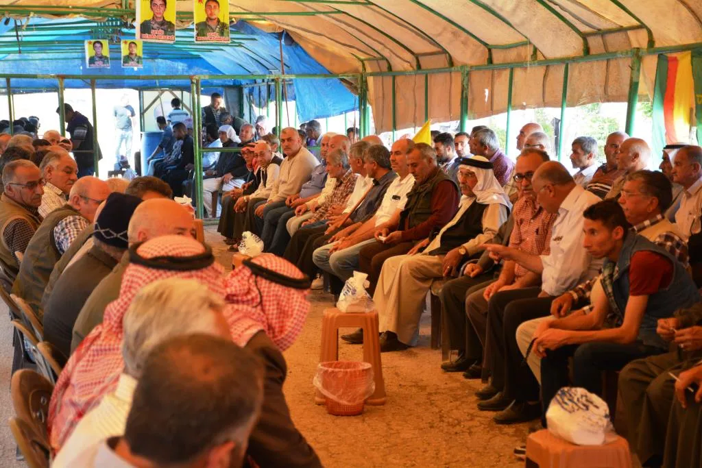 Sersaxî ji malbata du şehîdan re hate xwestin