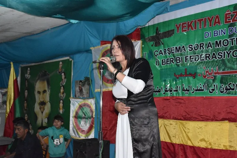Êzidiyên Helebê Çarşema Sor pîroz kirin
