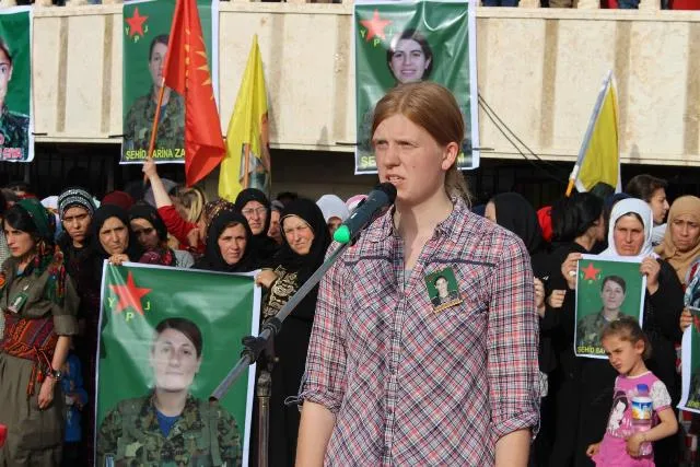 Gelê Dêrikê cenazeyê şehîda enternasyonalîst oxir kirin