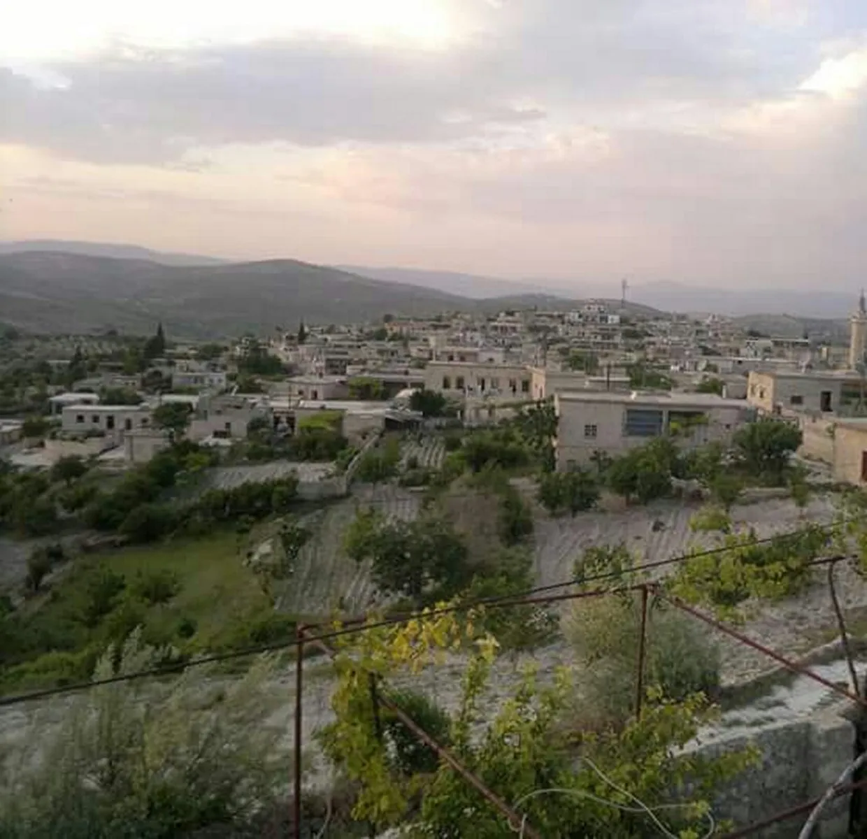 Li Efrînê wiha li serê şêniyên resen dikin!