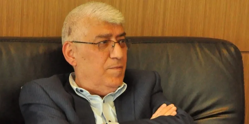 Siyasetmedarê Kurd Adil Mûrad çû ser dilovaniya xwe