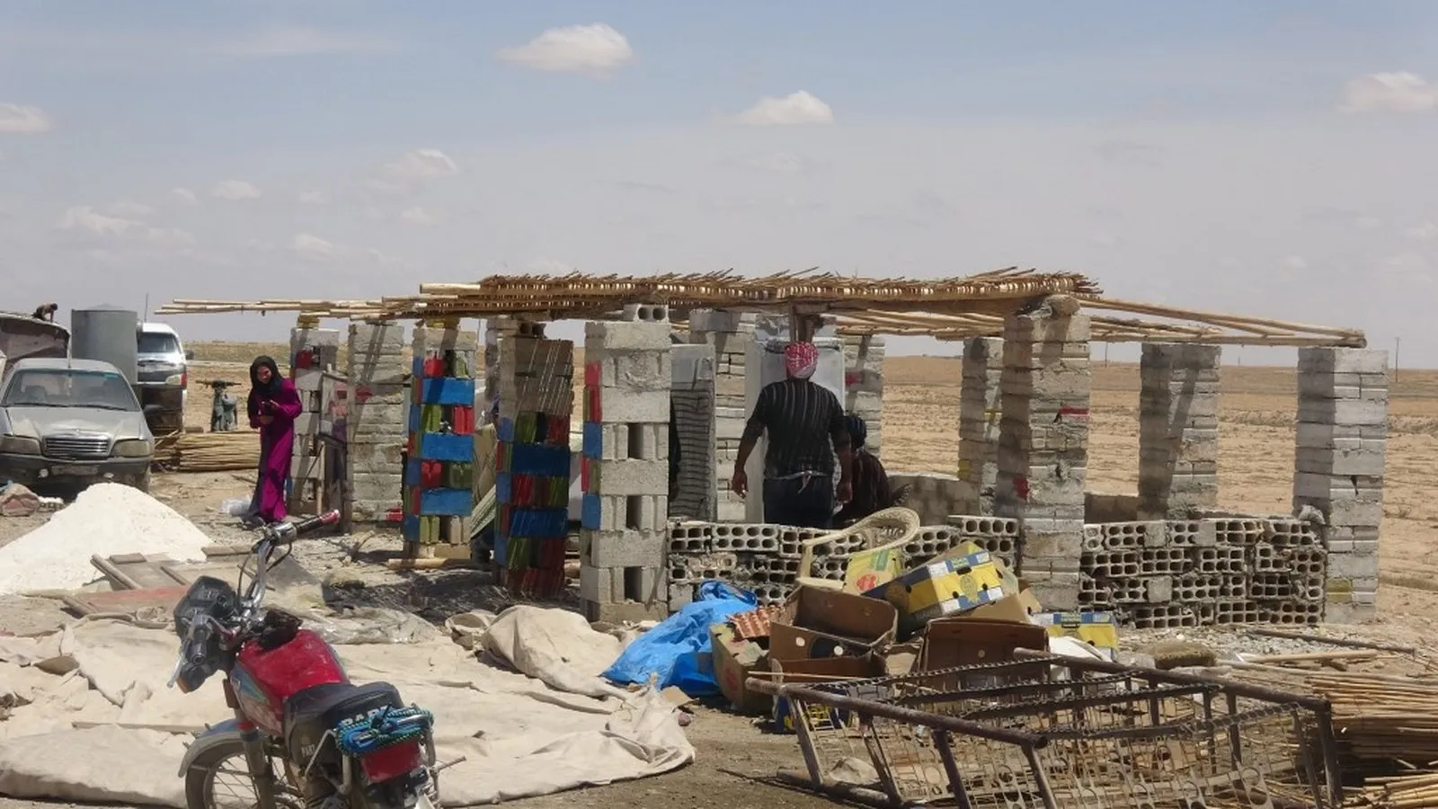 Dukanên li ser rêya "Navneteweyî"çavkaniya xwedîkirina gelek malbatan in