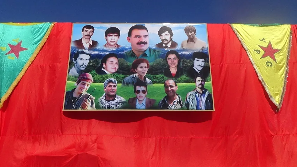 Şehîdên meha gulanê hatin bibîranîn