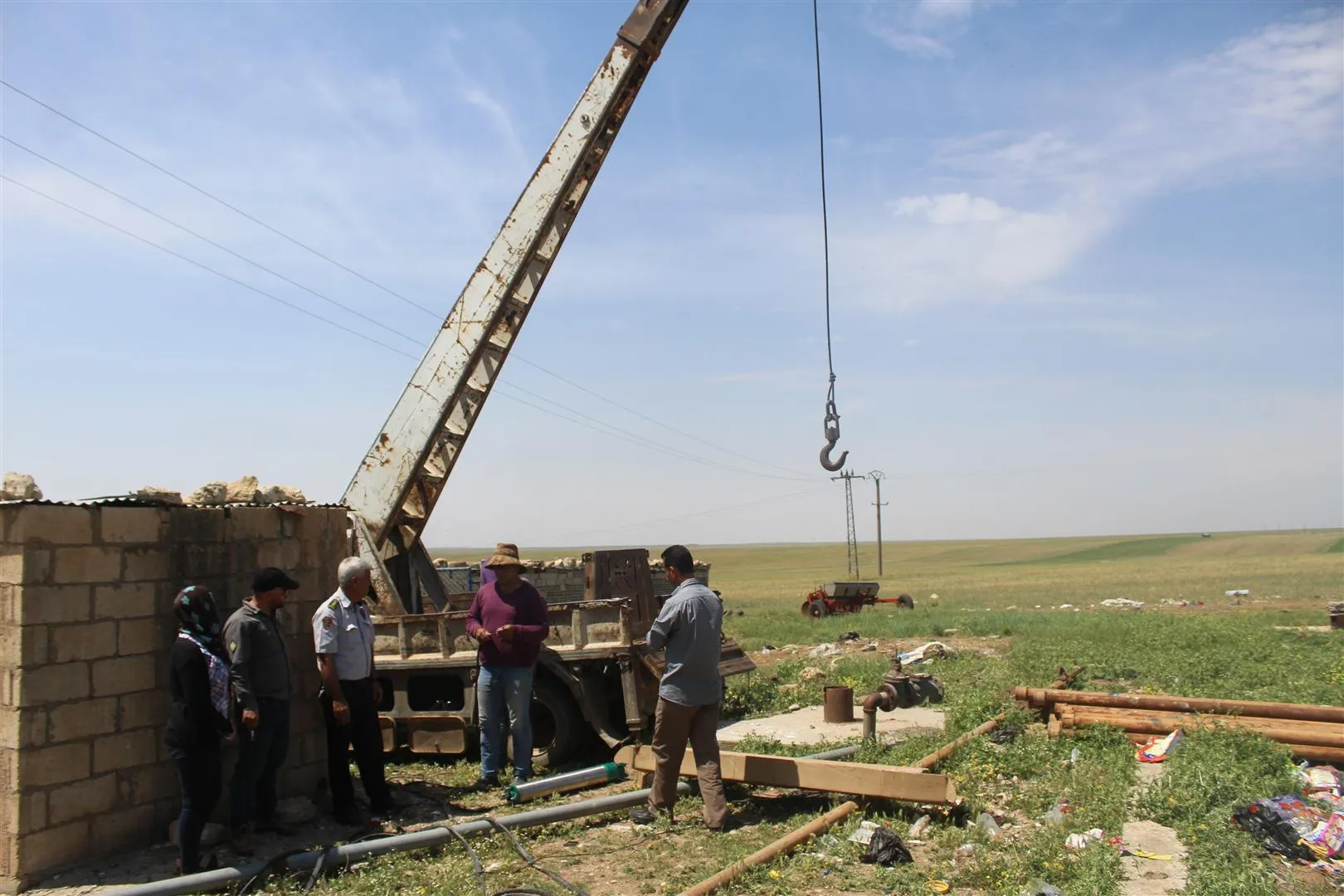 Meclîsa bajaroka Til Xenzîr projeyên xizmetguzarî pêk tîne