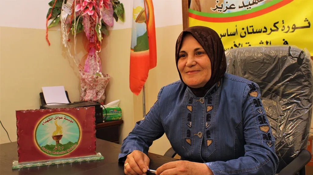 Malbatên şehîdên Tebqayê soza şopandina riya şehîdan dan