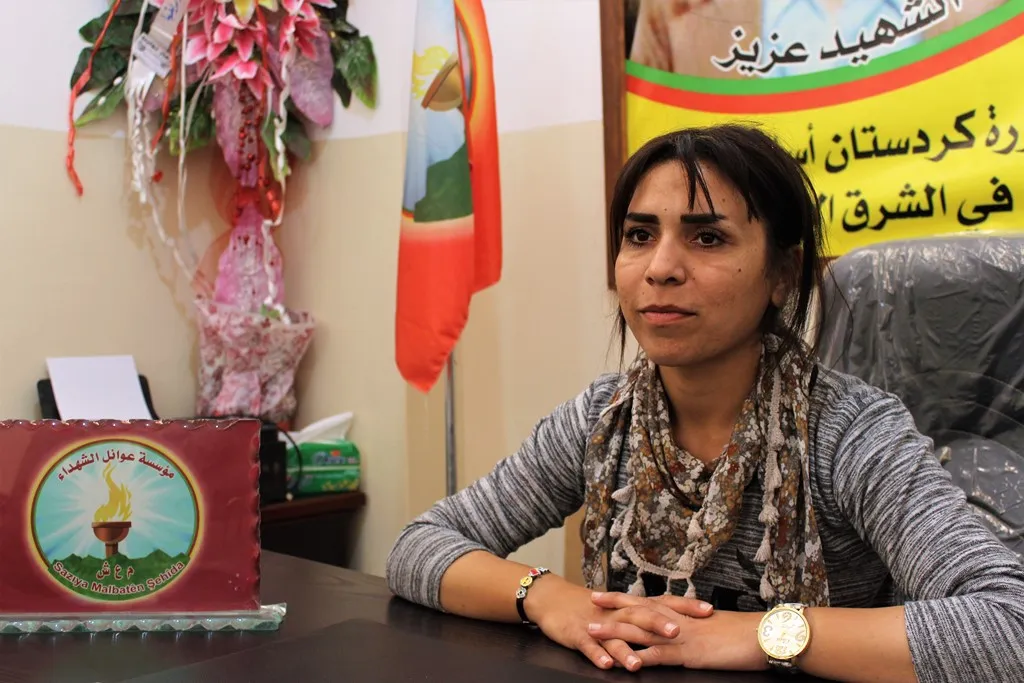 Malbatên şehîdên Tebqayê soza şopandina riya şehîdan dan