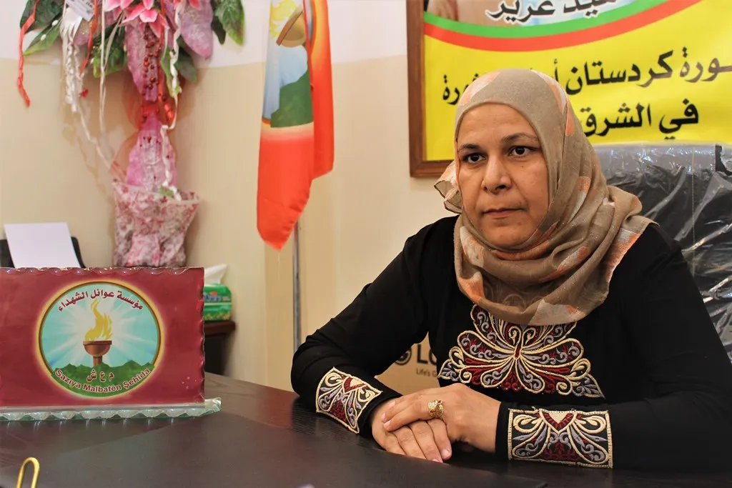 Malbatên şehîdên Tebqayê soza şopandina riya şehîdan dan