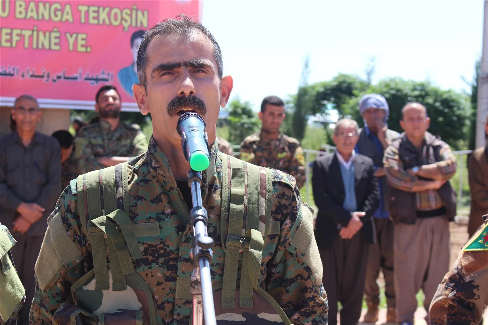 'Em ê şopdarên riya şehîdên xwe bin'