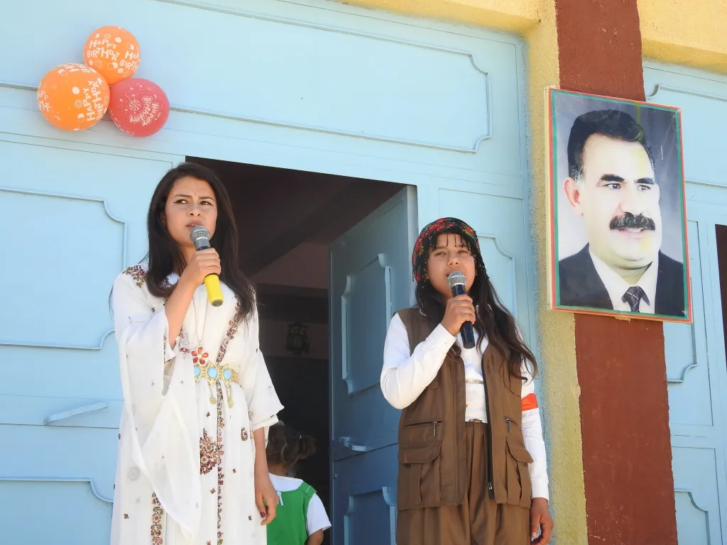 Li herêma Firatê şahiyên pîrozbahiya 15′ê Gulanê