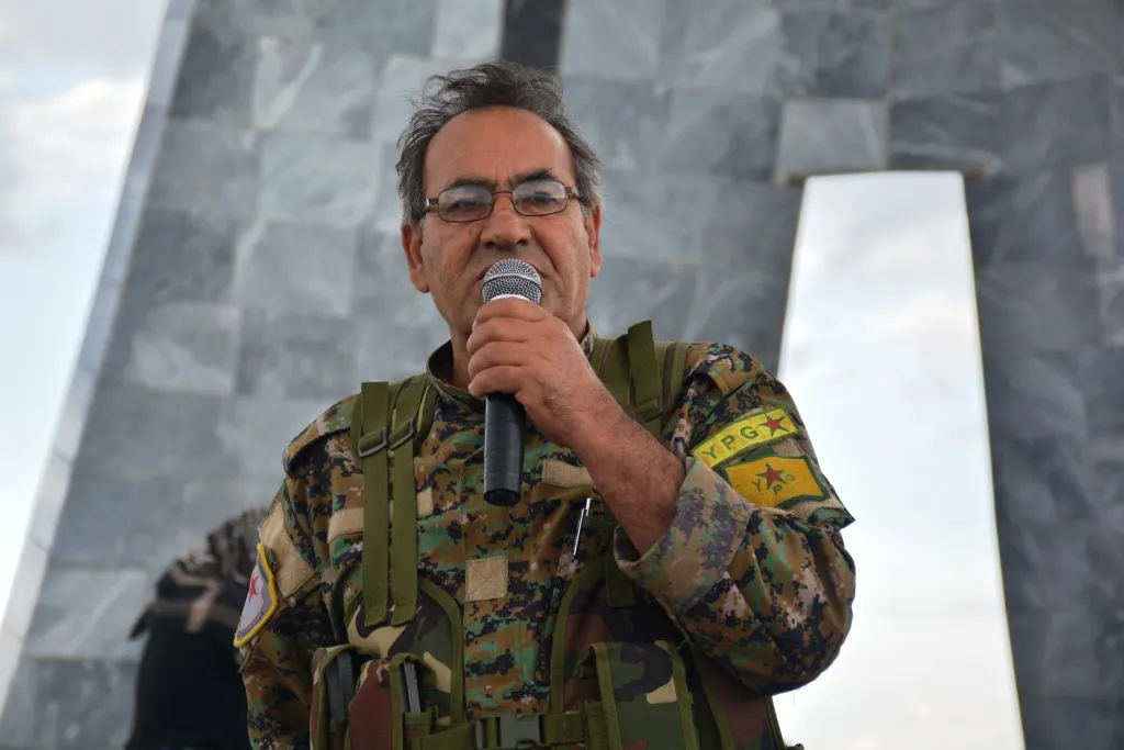 Gelê Kobanê şehîd Rojhat oxir kirin