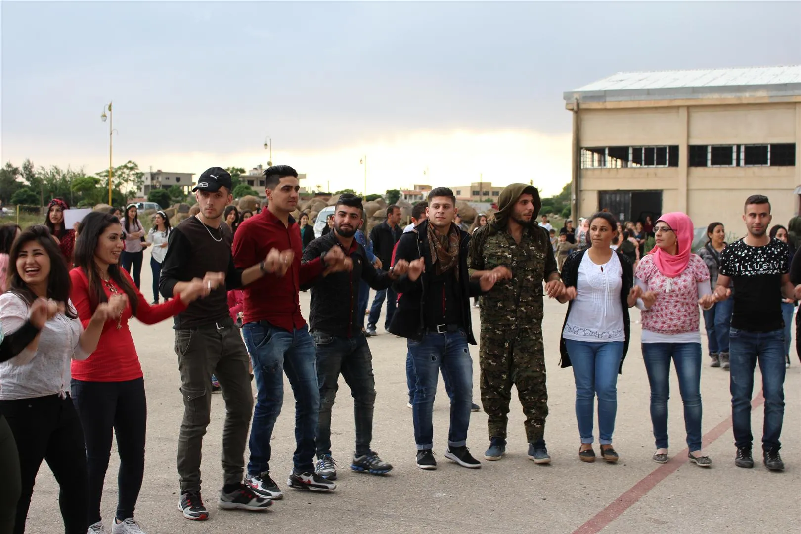 Gelê herêma Cizîrê Roja Zimanê Kurdî pîroz kir