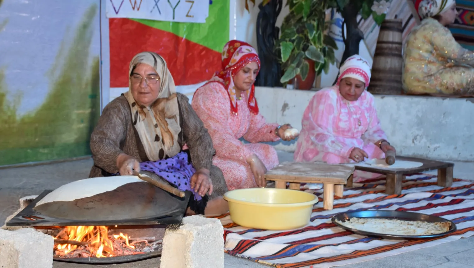 Gelê Şêxmeqsûd roja ziman pîroz kirin