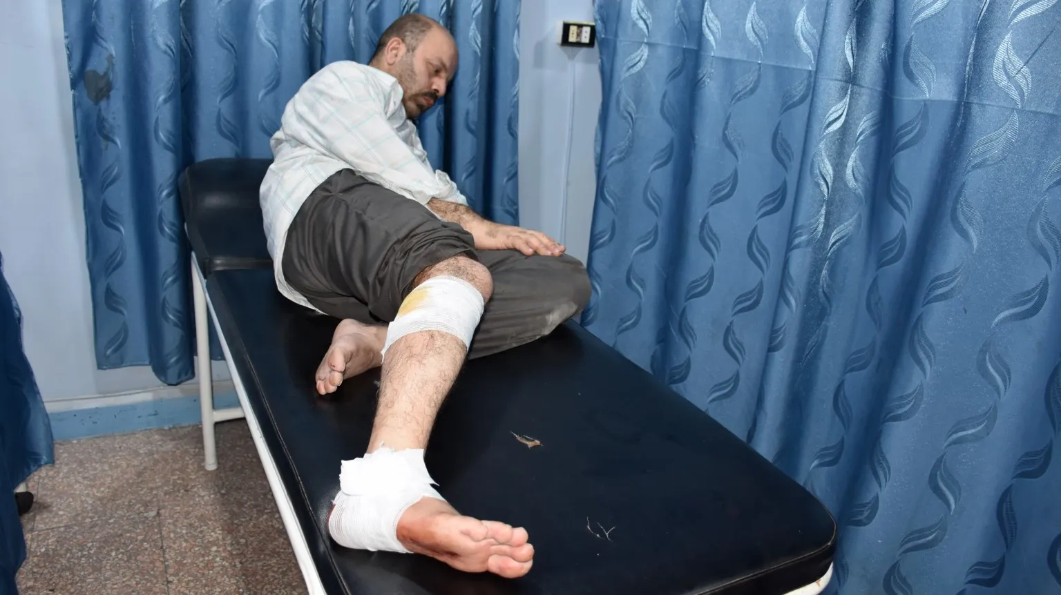 Di topbarana li ser Şêxmeqsûd de 3 sivîl birîndar bûn