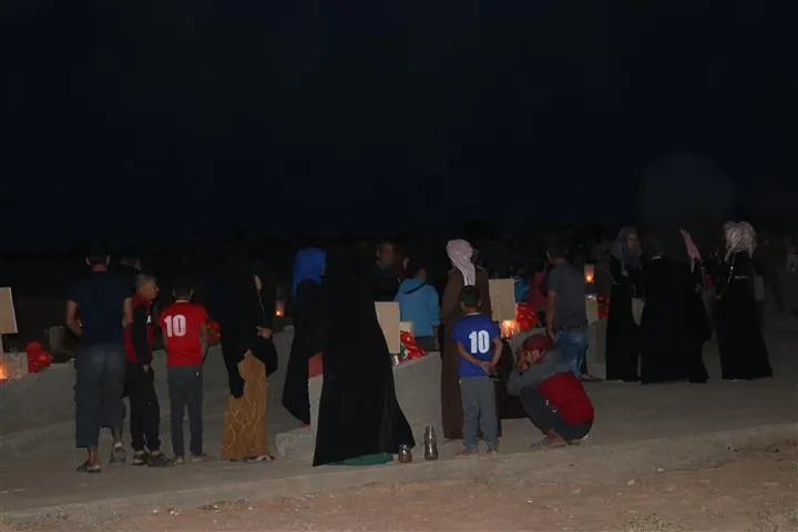 Şêniyên kantona Hesekê serdana goristanên şehîdan kirin