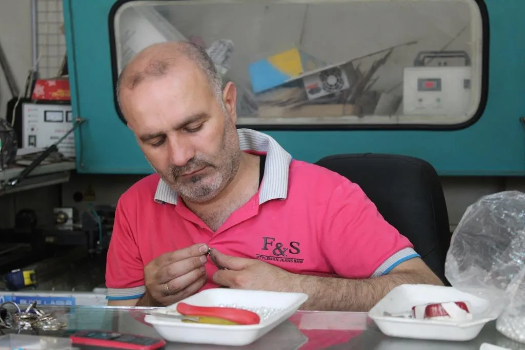 Li hemberî nijatperestiyê nîşanên Olî diafirîne