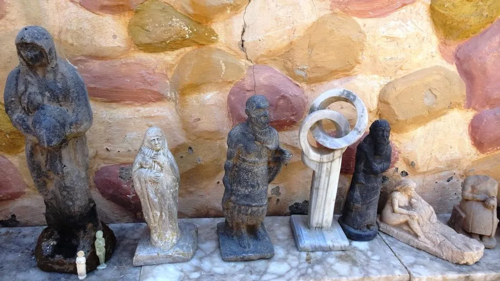 Hawîrdora Firatê bi peykerên wê yên hunerî geşe