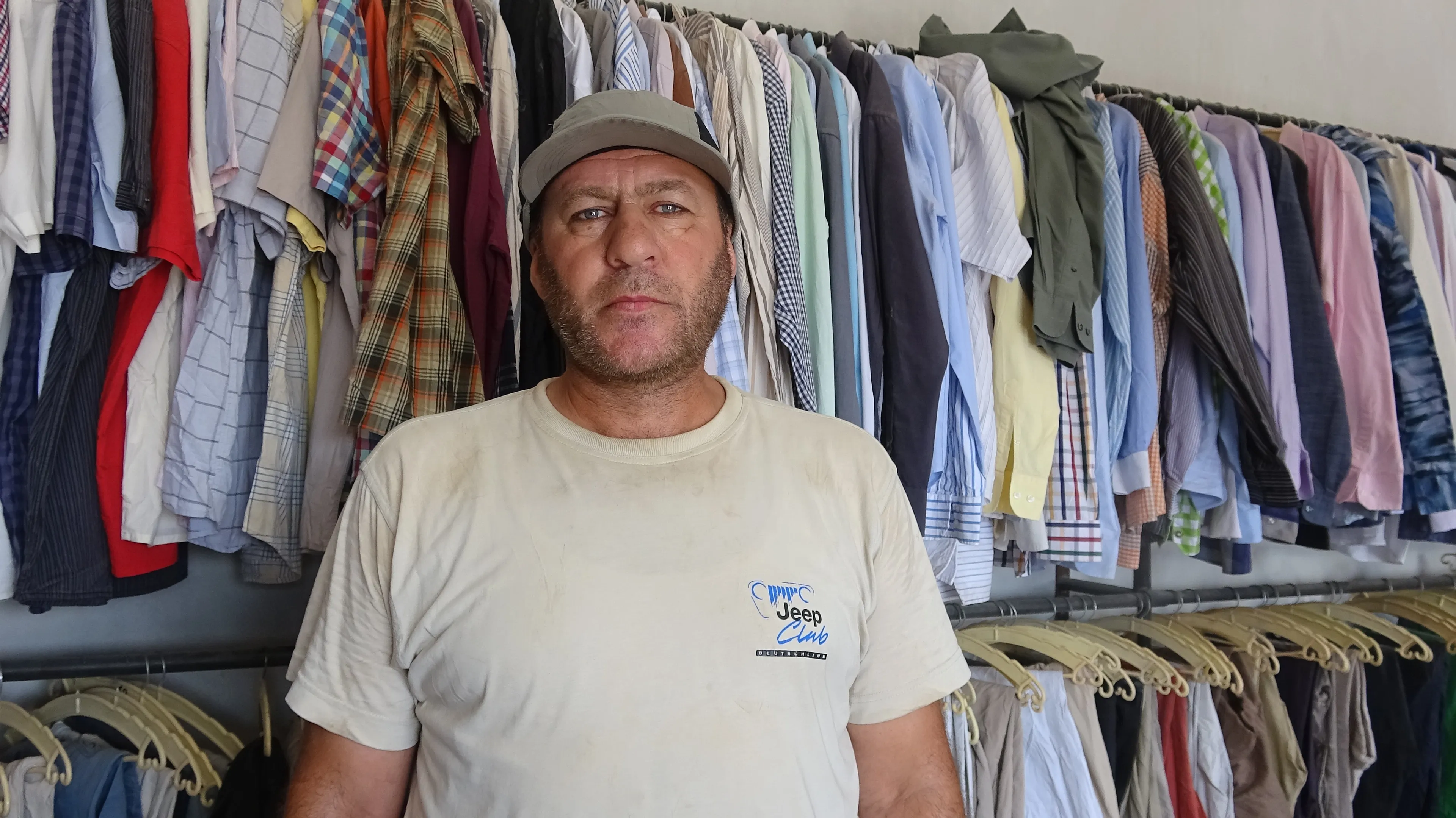 Şêniyên Reqayê bi awayekî zêde cilên