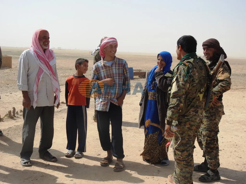 'Em bi saxî bin ax kiribûn'