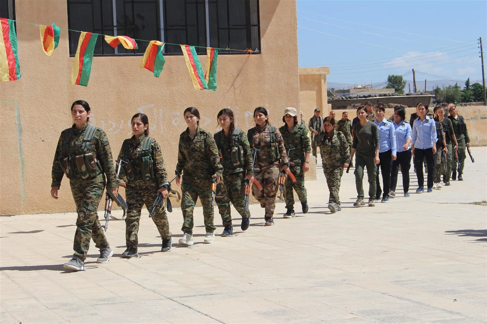 sersaxî ji malbata şehîd Mizgîn re hate xwestin