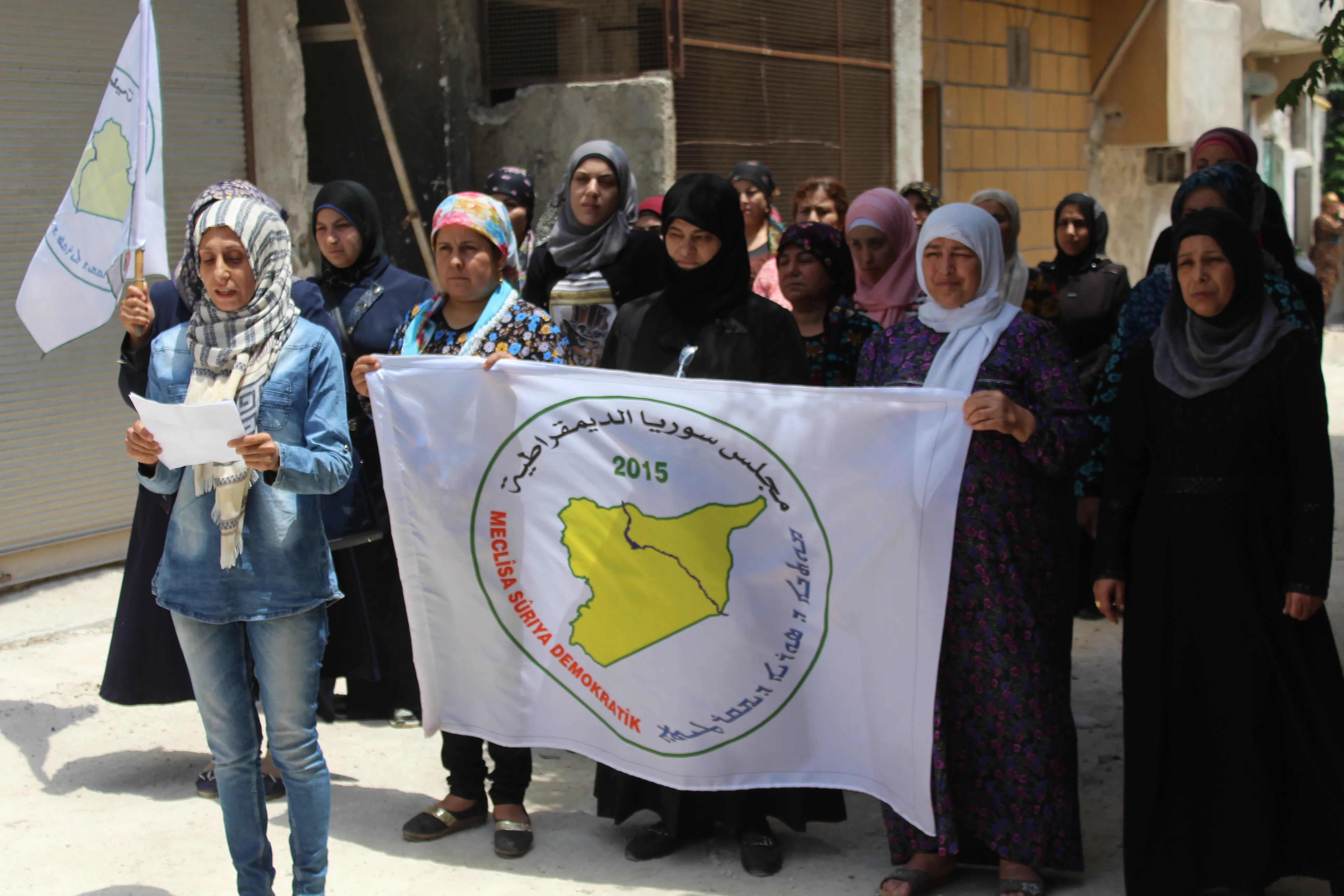 'Divê rêxistinên navnetewî guhertina demografîk li Efrînê rawestînin'