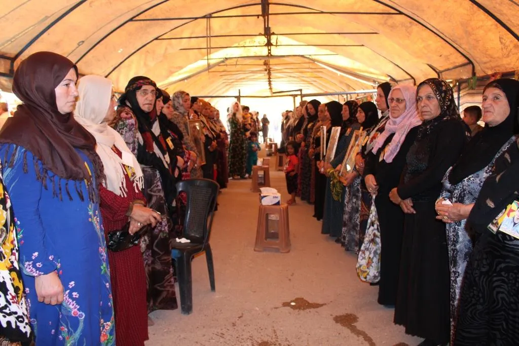Li Qamişlo ji bo 3 şehîdan merasîma sersaxiyê