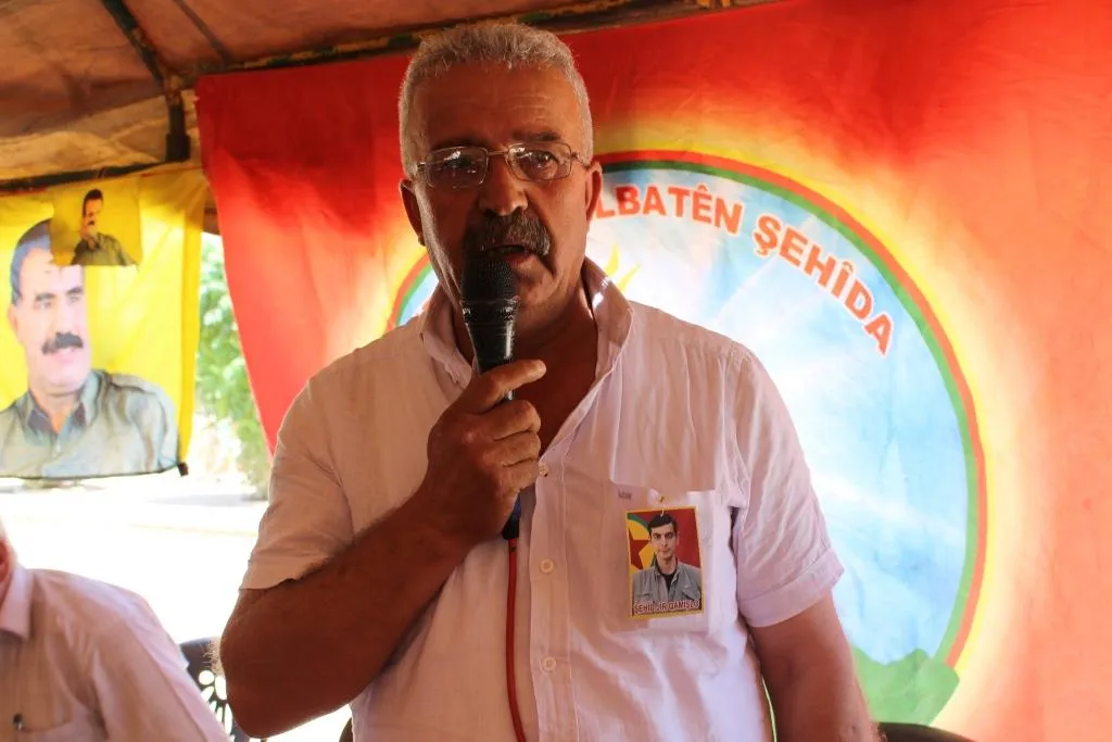 Li Qamişlo ji bo 3 şehîdan merasîma sersaxiyê