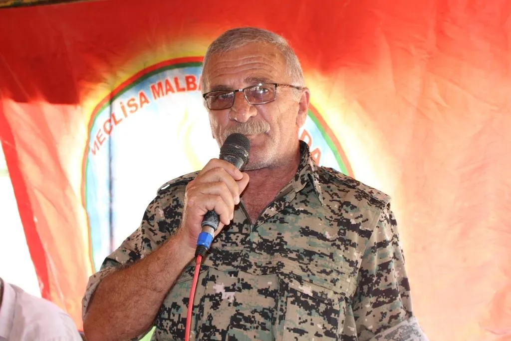 Li Qamişlo ji bo 3 şehîdan merasîma sersaxiyê