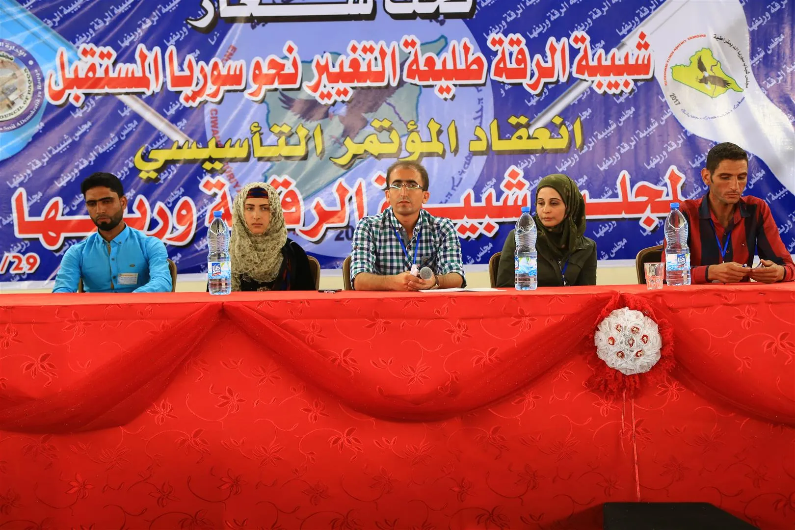‘Ciwanên birêxistinkirî afirînerên welatan in’