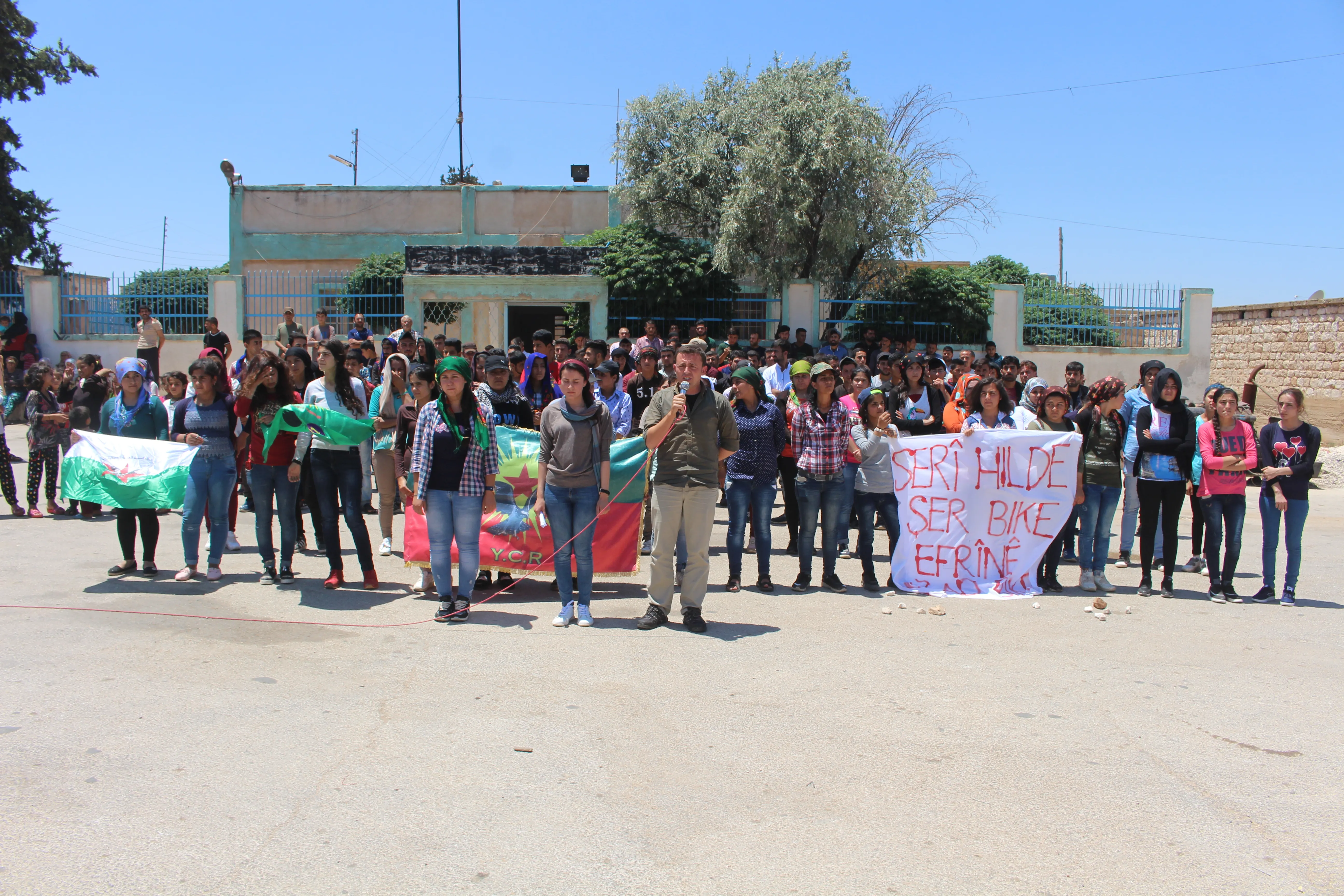 Ciwanên Efrînê: Biryarên Konferansa Rizgarkirina Efrînê ji bo me perspektîf in