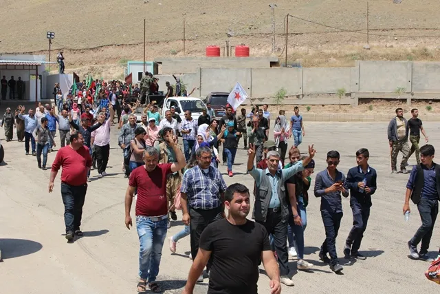 Ciwanên Bakurê Sûriyê: PDK‘ê cardin îxaneta xwe îsbat kir