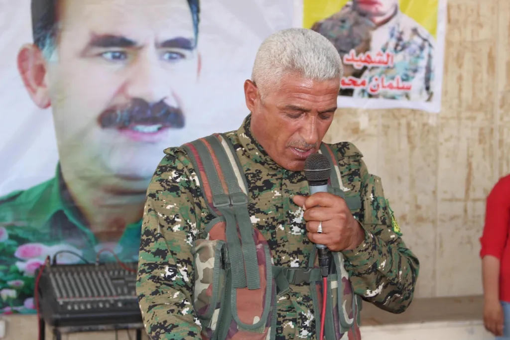 Xaka Hesekê şehîd Elîşêr hembêz kir