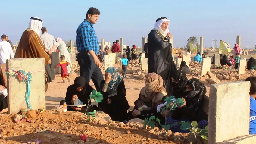 Rêveber û şêniyên Tebqayê bi hev re nimêja Cejênê pêk anîn
