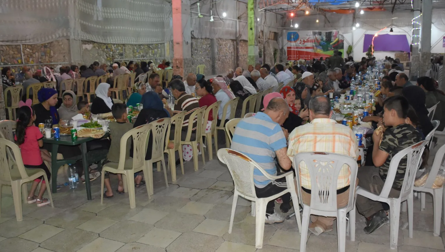Malbatên şehîdan bi hevre fitara dawî kirin