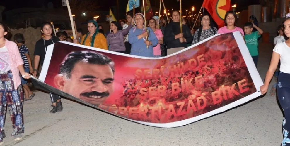 Şêniyên Mexmûrê tecrîd û dagirkeriya xaka Başûr şermezar kirin